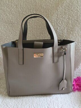 Kate Spade New York Leighton Grey Cat Leather Purse
